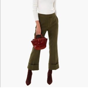 Brand new never worn. Tuckernuck basil
cuffed hem crop pants. Size 4